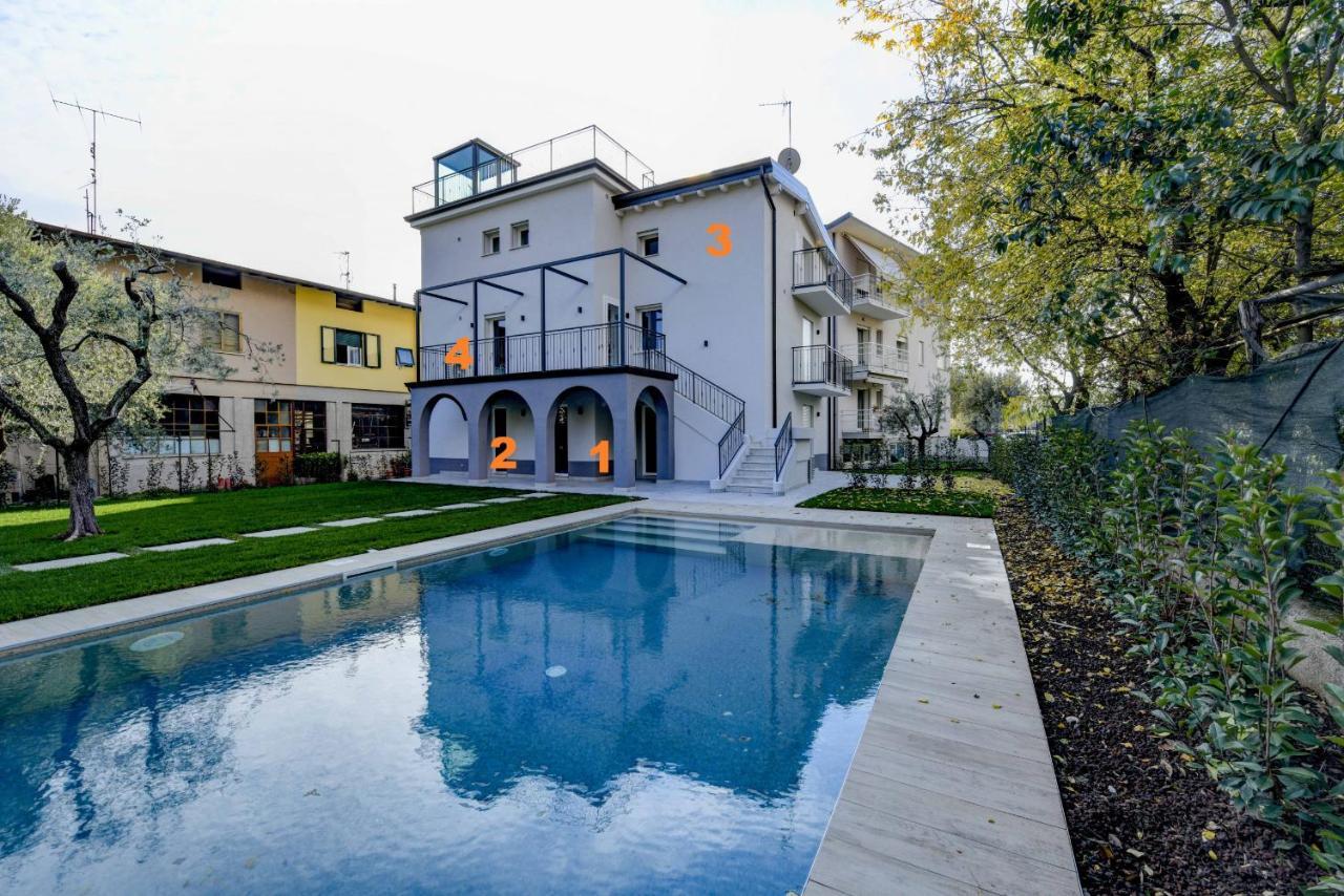 Maison Bellini Number 3 Toscolano Maderno Bagian luar foto