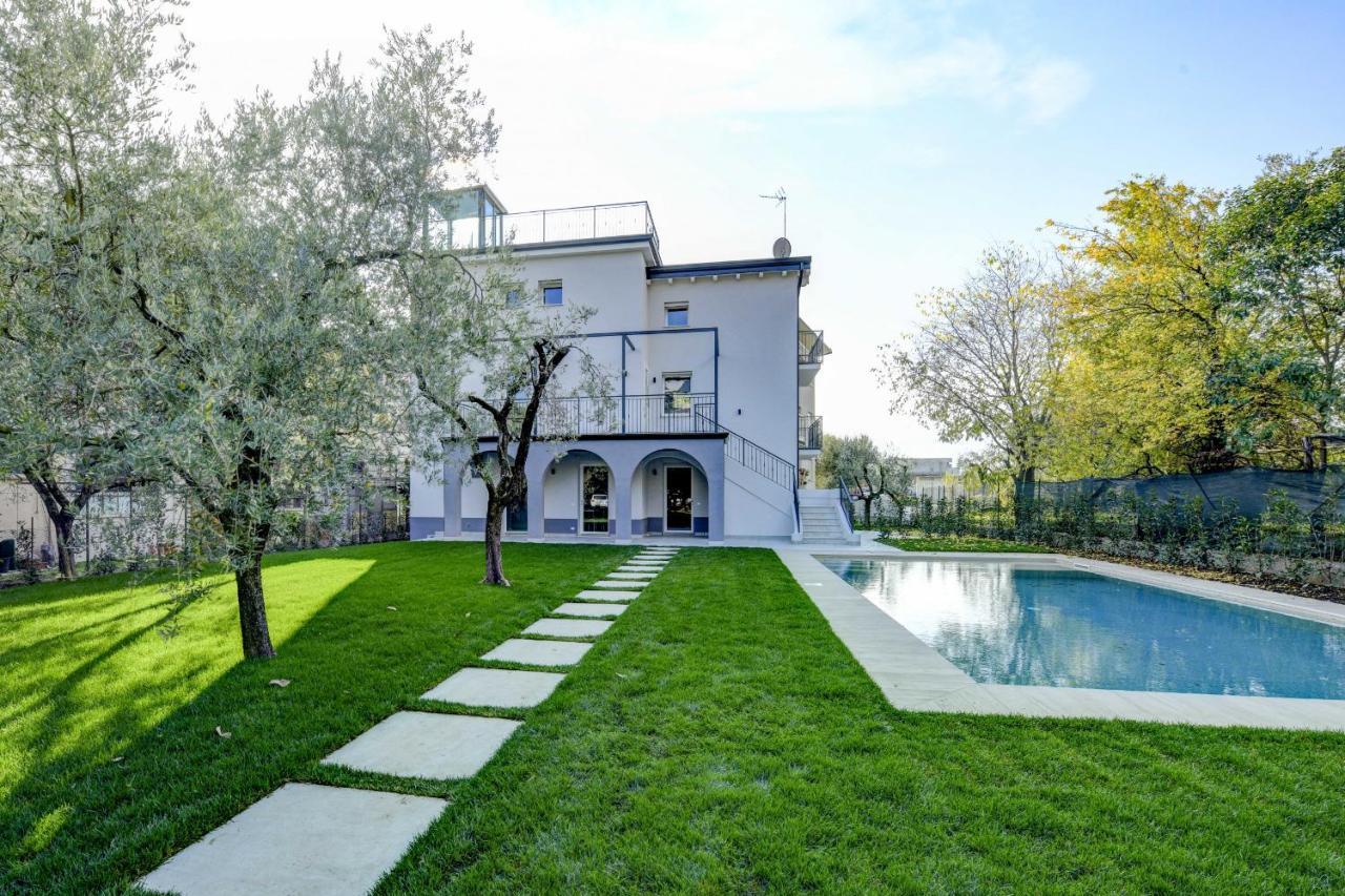 Maison Bellini Number 3 Toscolano Maderno Bagian luar foto